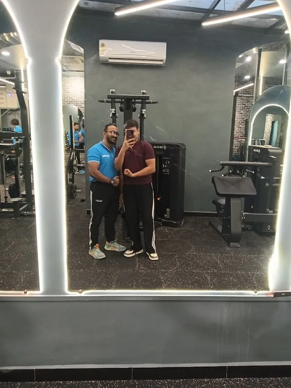 Midtown Fitness marine lines