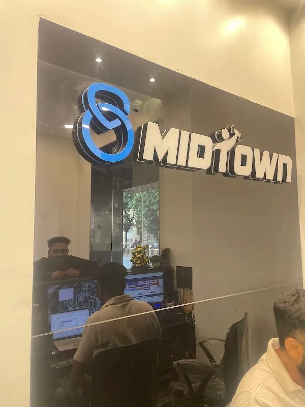 Midtown Fitness marine lines