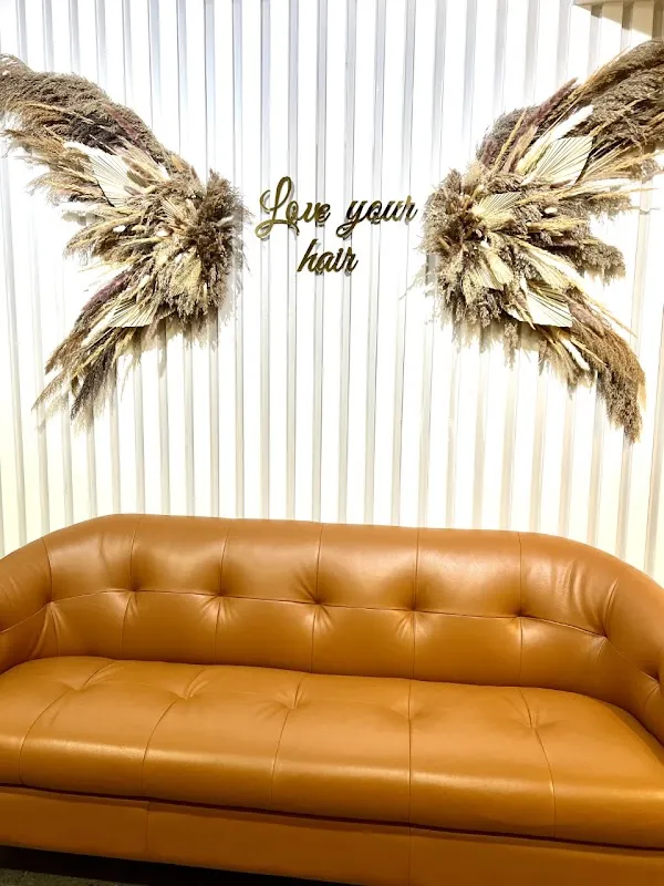 Vikkie Hair Lab