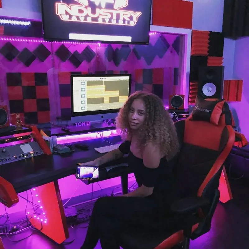 Industry Wave Studio