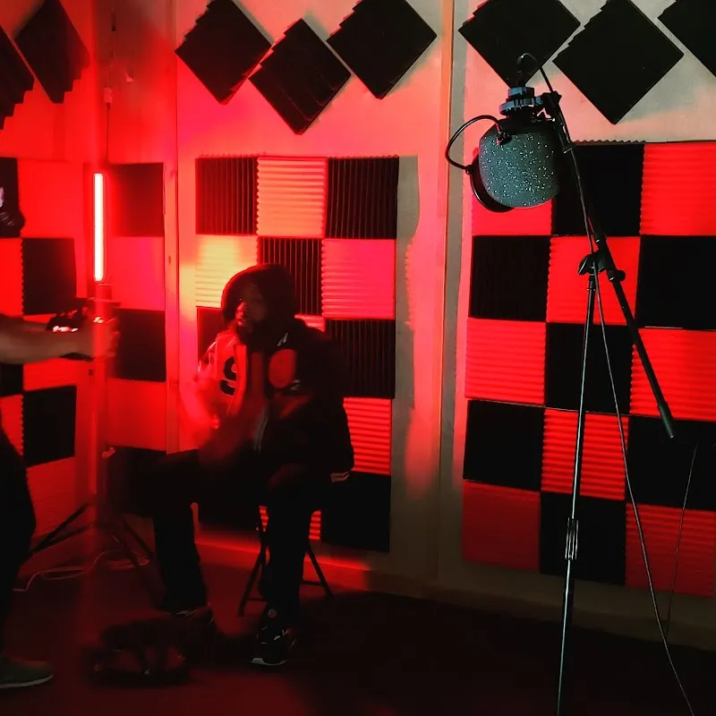 Industry Wave Studio