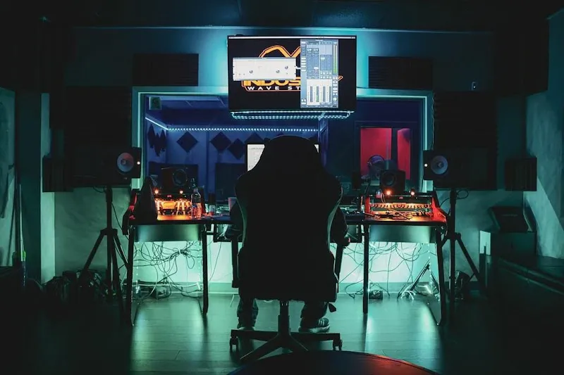 Industry Wave Studio