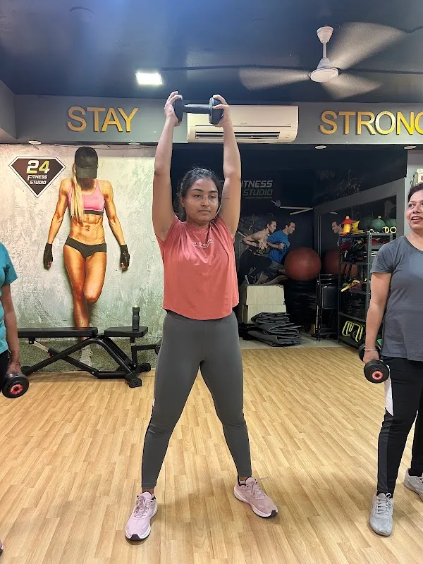 24 FITNESS STUDIO