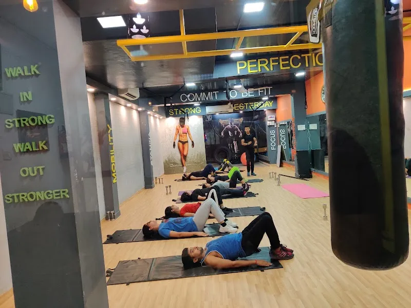 24 FITNESS STUDIO