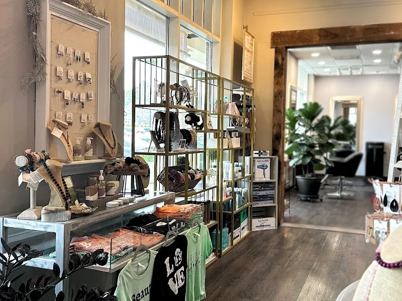 Triniti Salon & Head Spa