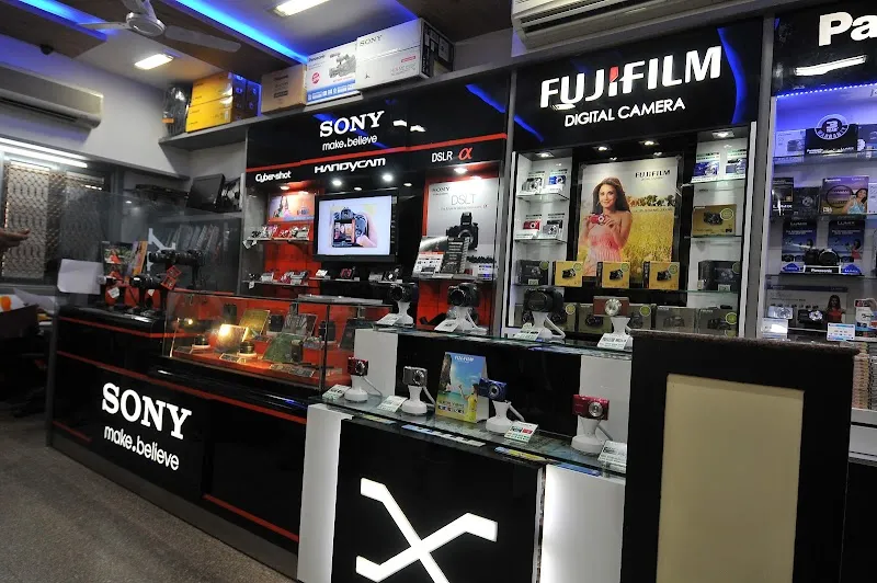 Gujarat Photo Suppliers Pvt Ltd