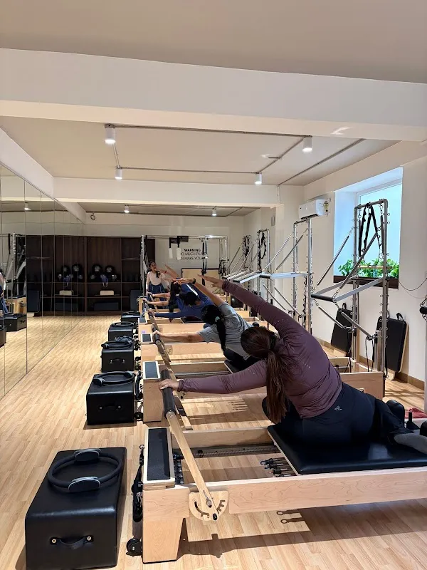 Plash pilates studio