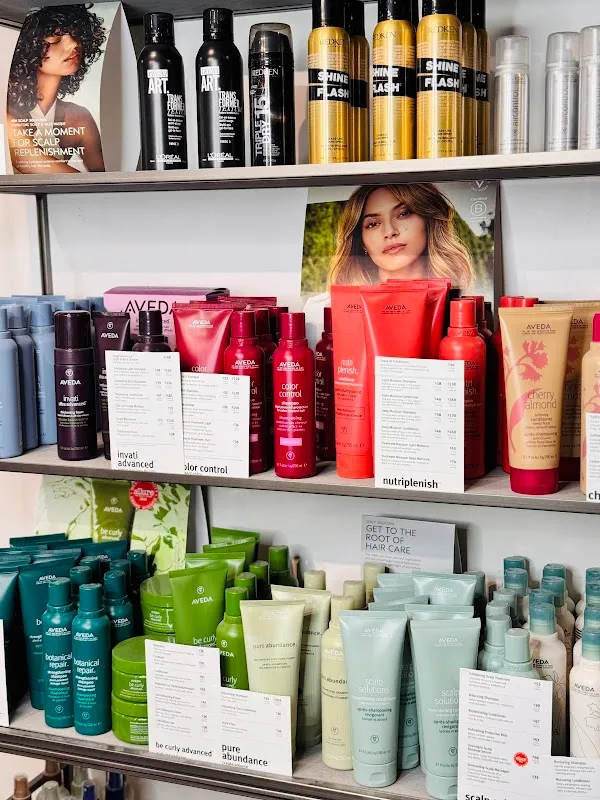ROGER / MARKEL SALON (hair/makeup)