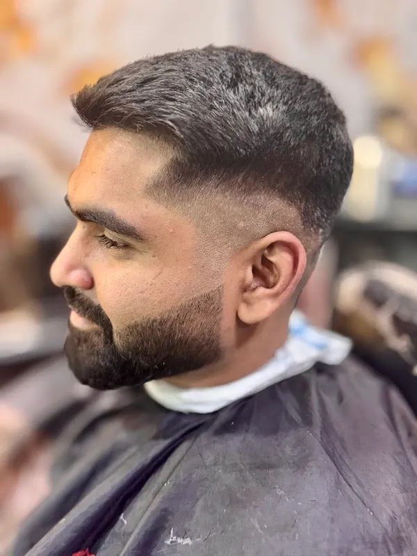 Luxury Unisex Saloon