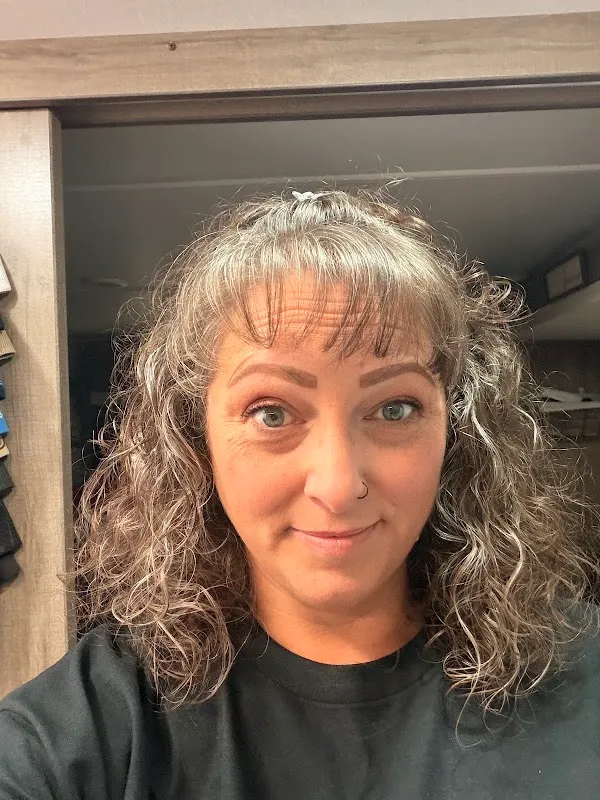 Eclips Cuts Salon