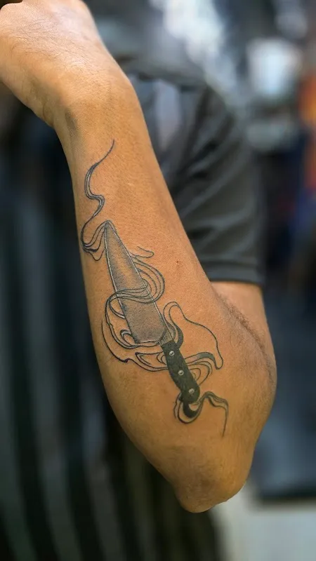 Crew tattoo studio