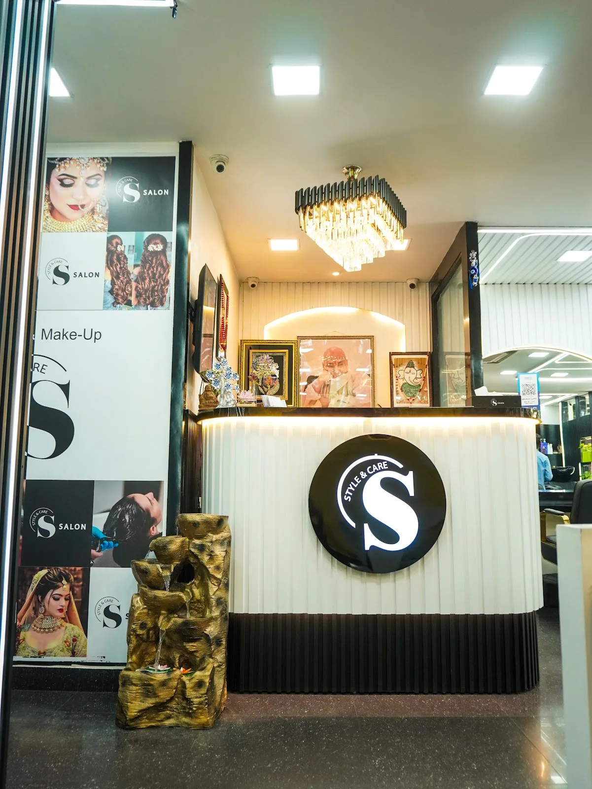 S Salon