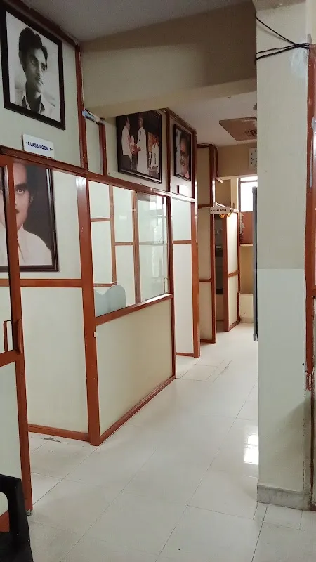 Samala Lakshmaiah Institute of Fine Arts
