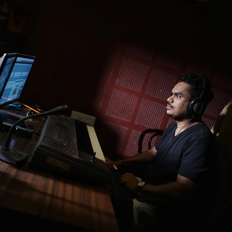 S M Recording Studio