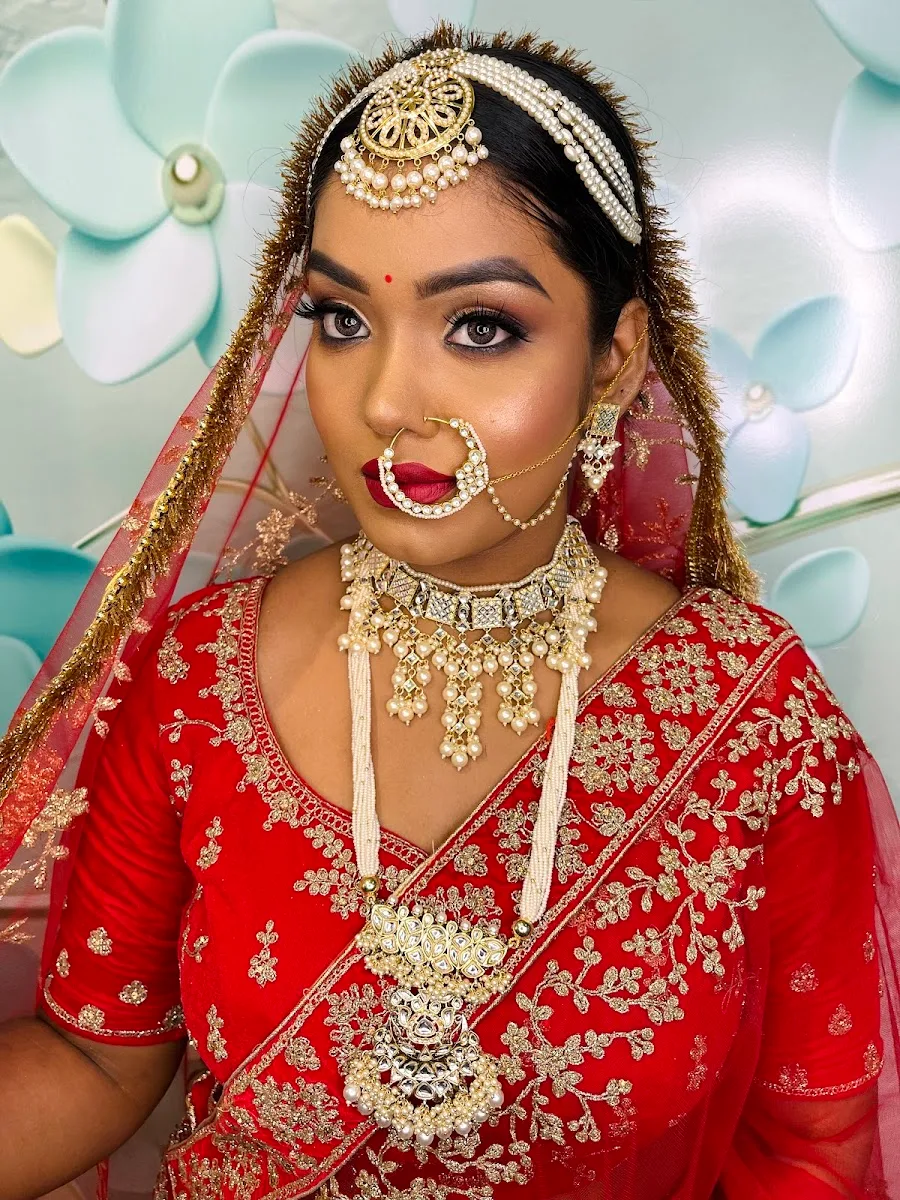Venisha Beauty Salon & Academy