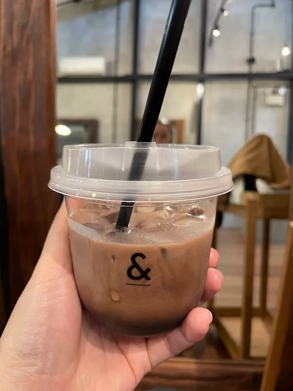 The Ampersand Salon (55)