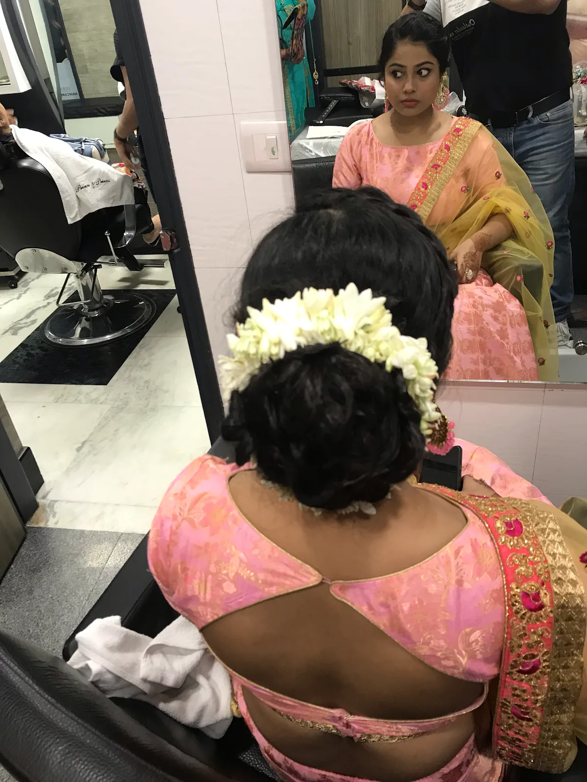 Prince & Princess Unisex Salon - Best Hair & Makeup Studio In CR Park Delhi