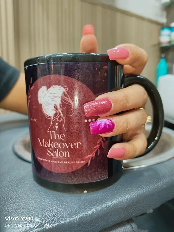 AMEEROS SALON