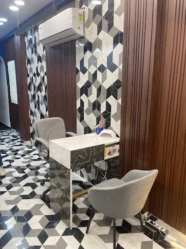 AMEEROS SALON