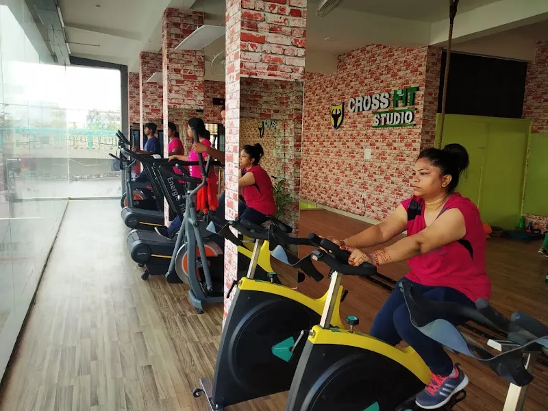 Cross Fit Studio