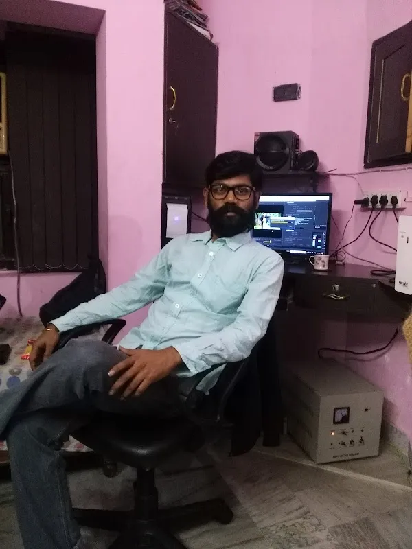 Apex Digital World (Varchaswaa Media Pvt Ltd)