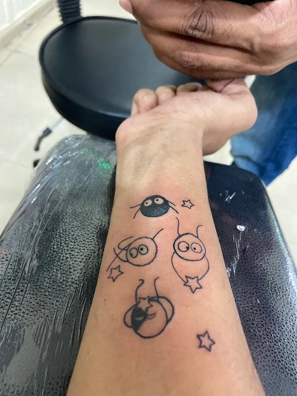 BLACK LOTUS TATTOOZ