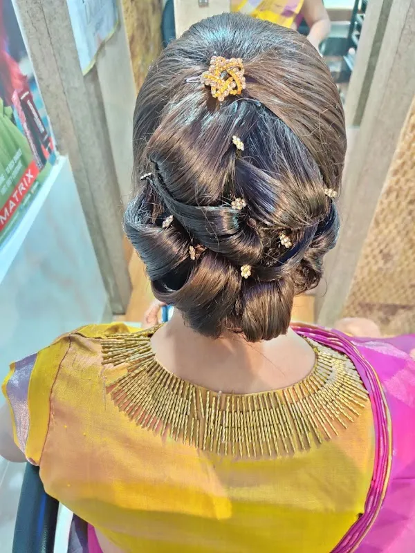 Saphire Hair And Beauty Salon