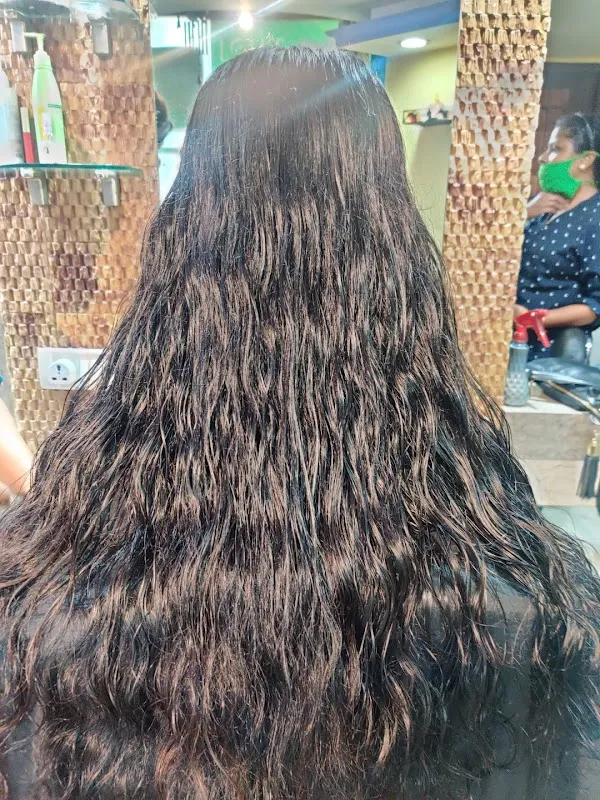Saphire Hair And Beauty Salon
