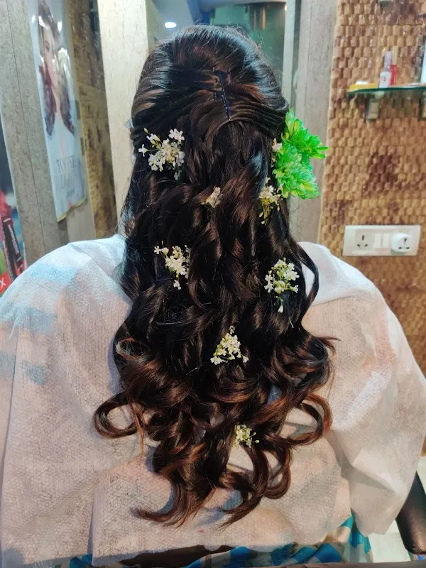 Saphire Hair And Beauty Salon