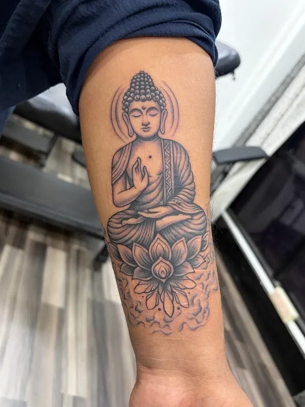 OTZI Tattoos and Piercings Guwahati