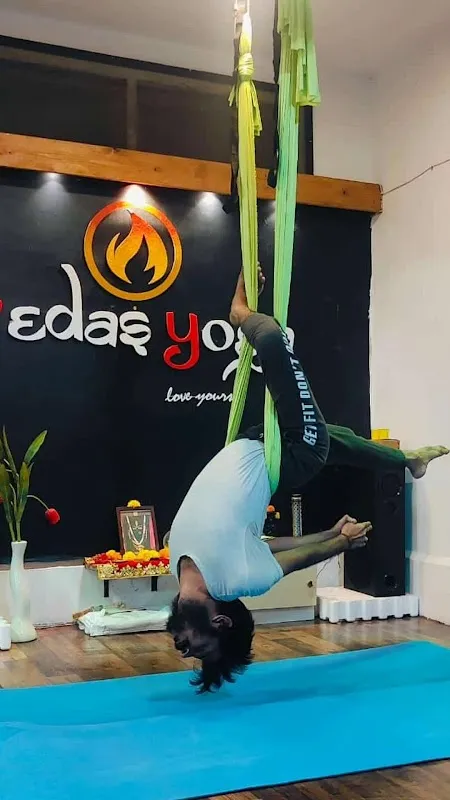 Veda's yoga