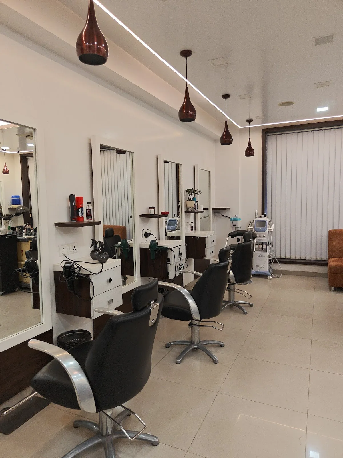 S2 Unisex Salon in Kankarbagh | Patna