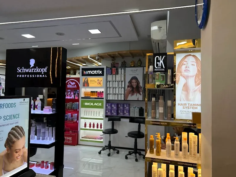 Jawed Habib Hair and Beauty Salon, JB Nagar