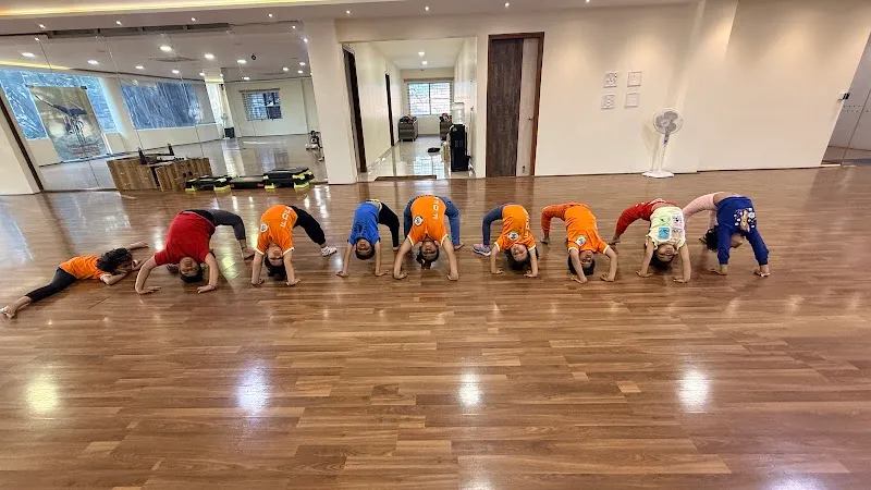 Fashion Dance Fitness Studio