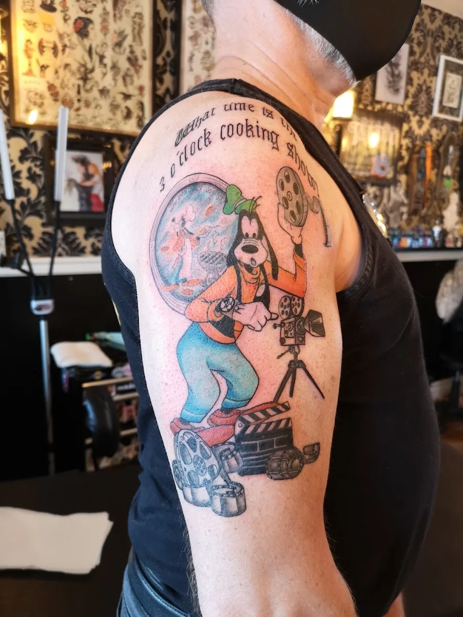 Bombshell Tattoo Galerie