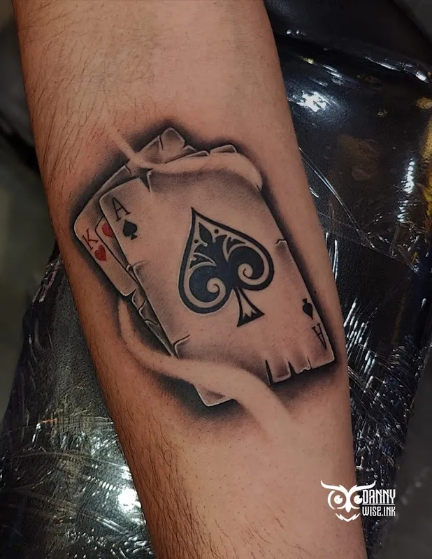 Dannywise Tattoo & Piercing Studio Academy