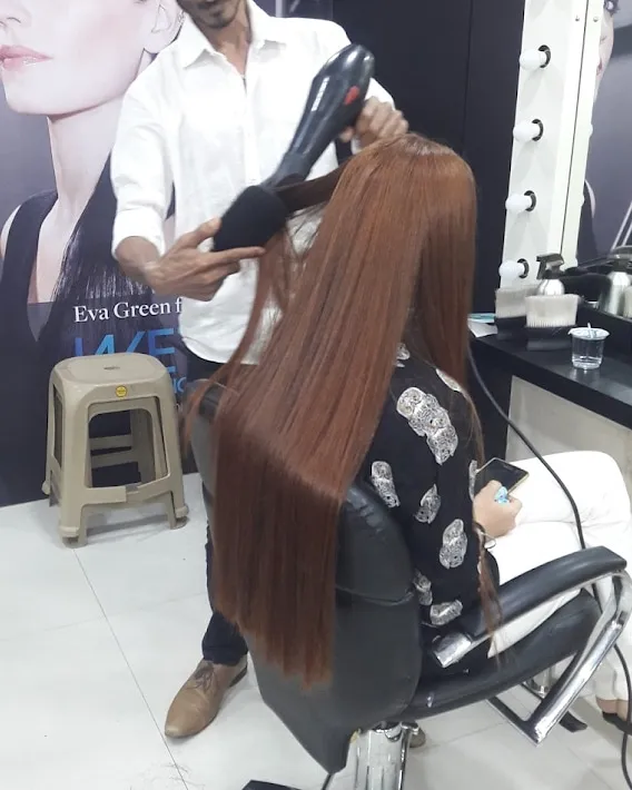 Hair 16 nx family salon
