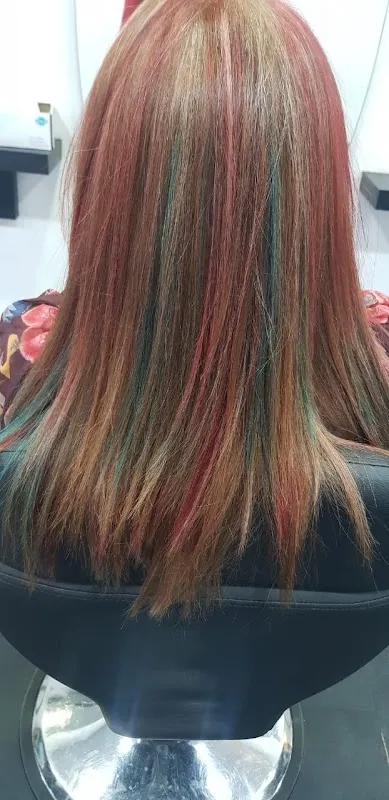 Hair 16 nx family salon