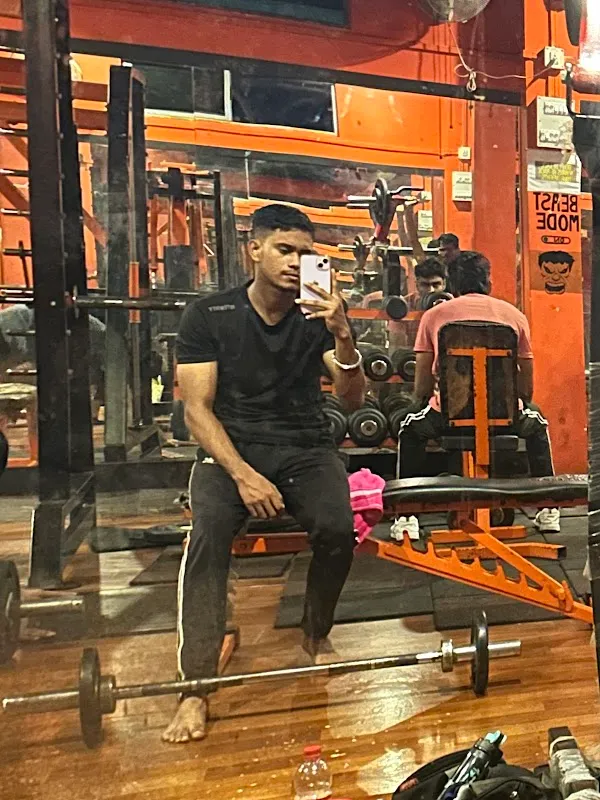 S R GLOBAL GYM