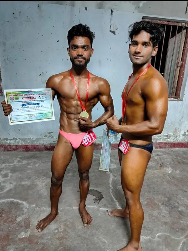 S R GLOBAL GYM
