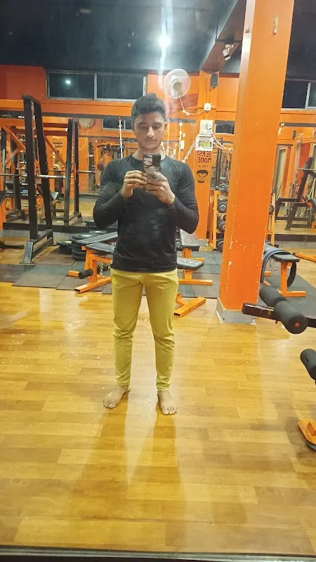 S R GLOBAL GYM