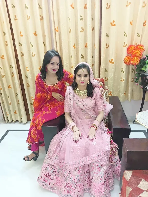 Dulhan Beauty salon (Archana khandal)