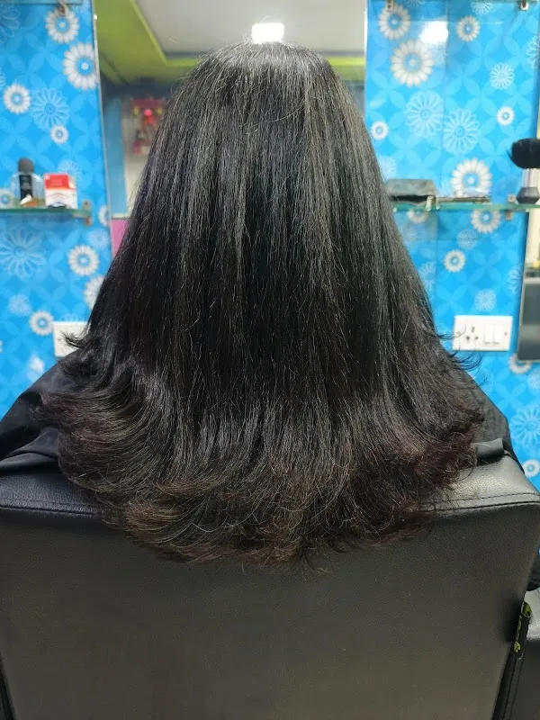 D111 HAIR BEAUTY AND SPA