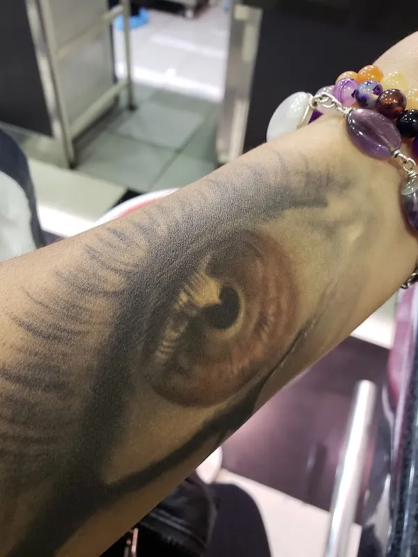 For My Friends Tattoo Studio