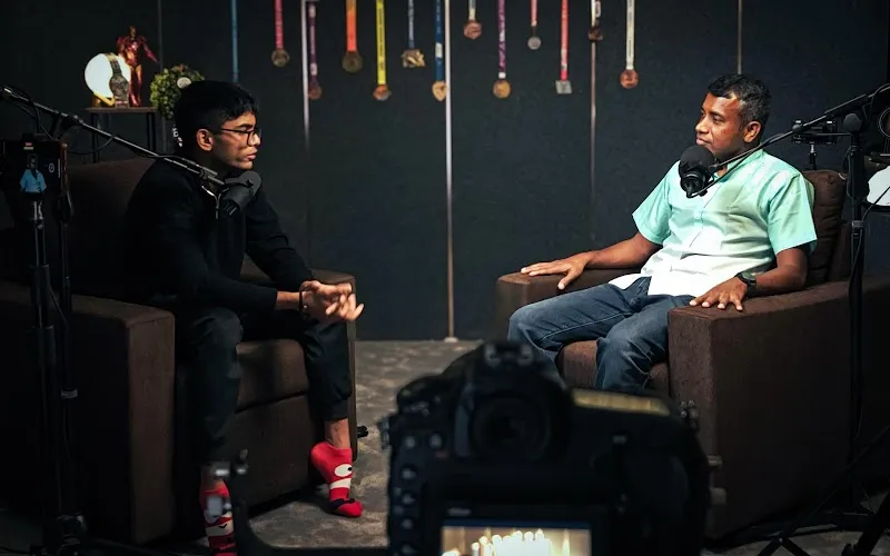 MiddleOvers Studio | Podcast Studio in HRBR Layout, Bangalore