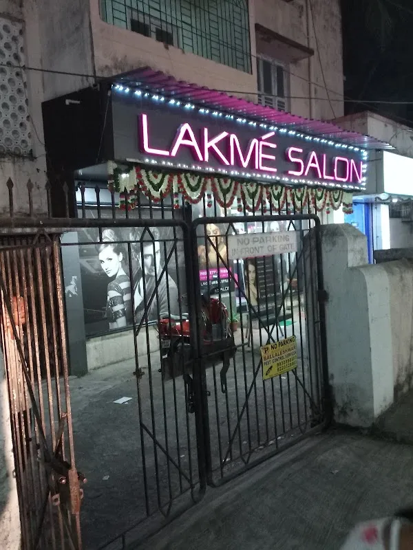 Lakme Salon For Him and Her in Panchapakhadi,Thane