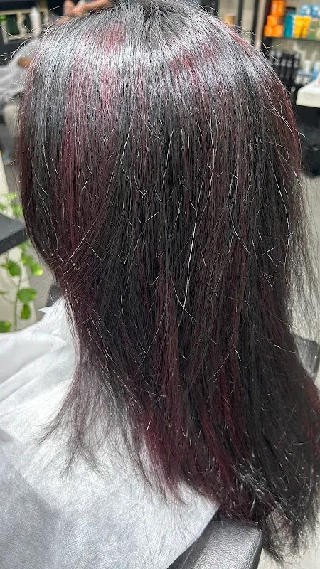 Lakme Salon For Him and Her in Panchapakhadi,Thane