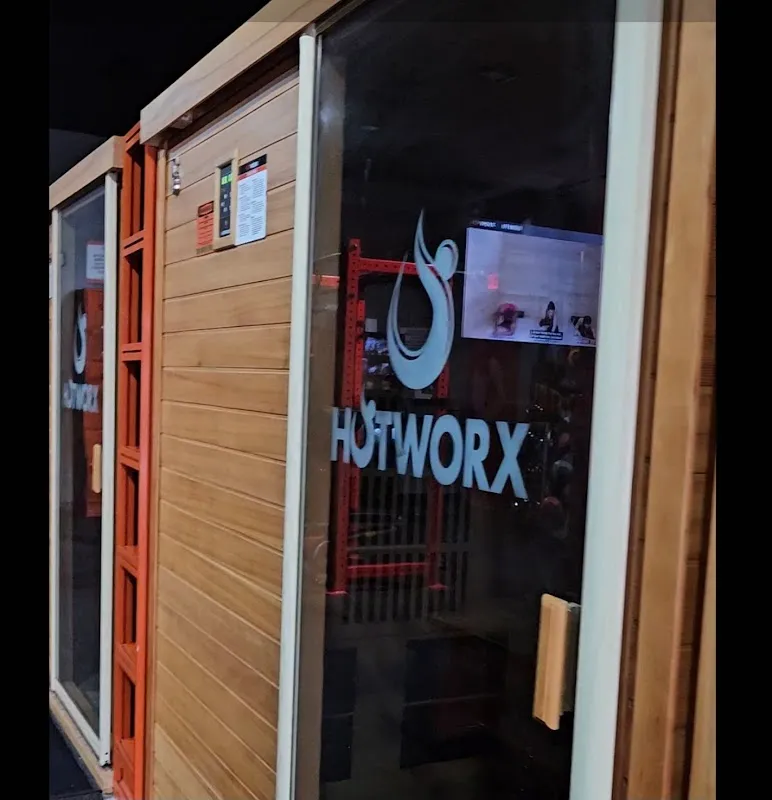 HOTWORX - Dallas, TX - Addison