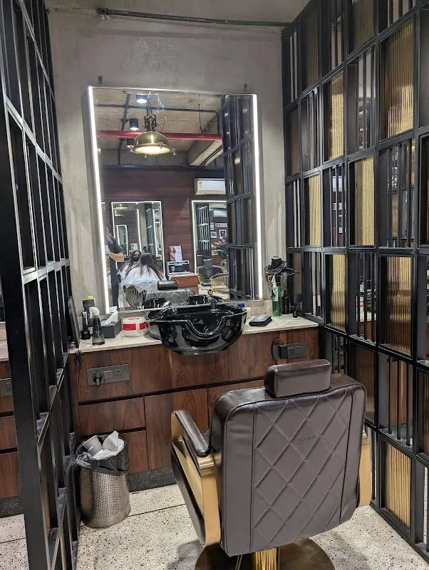 Geetanjali Salon - Hauz Khas Market, New Delhi