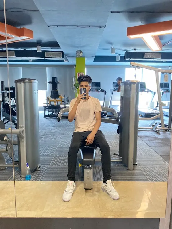 Gym Arenaa Fitness And Wellness Club